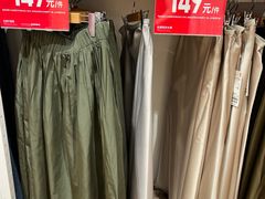 -优衣库(广州番禺万达广场店)