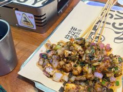 -路边羊烧烤酒场(宝带路店)