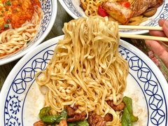 -李与白包子铺(桐梓林店)