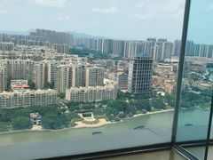 -荣誉国际酒店-云顶旋转餐厅