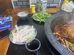 -重庆故事姊妹老火锅(财经学院店)