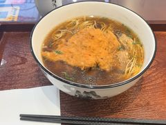 秘制大排面-百年老字号·观振兴蟹黄面·三虾面·苏式面(观前街富仁坊巷店)