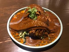 -梧桐树下(云锦世家店)