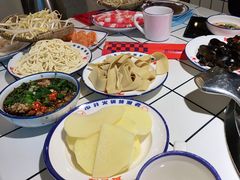 -贤合庄卤味火锅(勒泰中心店)