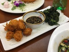 -地方名吃海鲜大馅蒸饺(北戴河店)