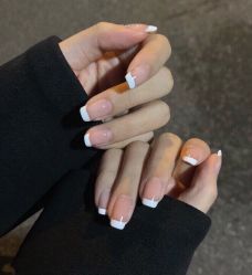 -慕拉美甲美睫皮肤管理