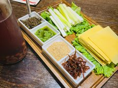 -魁盛居百年鲁菜馆(县西巷店)