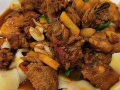 新疆大盘鸡-新疆巴州金丝特餐厅(大钟寺店)