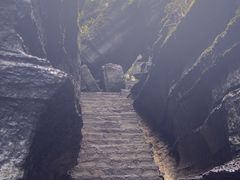 -梭布垭石林景区