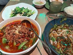 -耶里夏丽·丝路国际·新疆餐厅(浦东区东方路店)
