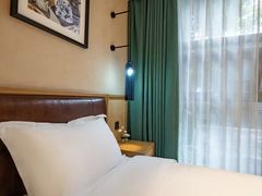 -秋果四合院酒店(北京王府井协和医院店)