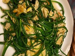沙葱炒蛋-一个勺子新疆锡伯主题私房菜(红墙巷49号院店)