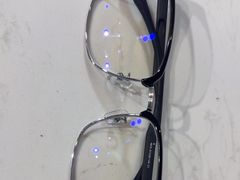 -瑞司视光眼镜·蔡司战略合作眼镜店(新街口店)