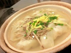 砂锅虾仁馄饨-明将锅贴(五爱路店)