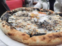 黑松露披萨-IL TEATRO 精品意大利餐厅