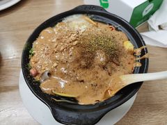 -曹宝林砂锅麻辣烫(星光路店)