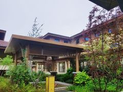 -大连金石滩绿发温泉假日酒店