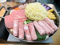 部队锅-李先生的首尔小馆(松江启源广场店)