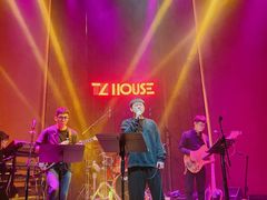 -TZ House音乐现场(来福士中心店)