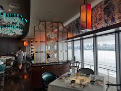 -悦江(梅奔中心店)