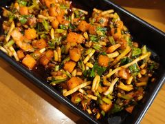 -包整·丝娃娃(一览甲秀楼风景店)