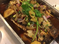 -沈姐万州烤鱼(沙坪坝七中店)