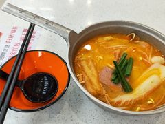-汤小云火锅米线(钻汇广场店)