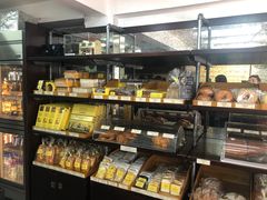 面包甜点陈列柜-安德鲁饼店(总店)