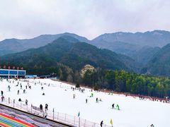 -大别山南武当滑雪场