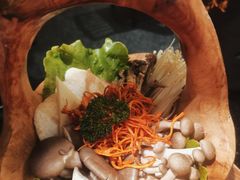 -捞王锅物料理(上海世茂广场店)