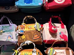 -酷乐潮玩(颛桥万达店)