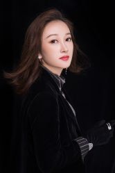 -onlygirl摄影美学馆高端定制(江滩店)