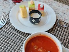 -华强广场酒店-椰香高空自助餐厅