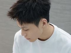 -鸿通城购物中心