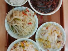 -泰润8号饭堂(闻喜路店)