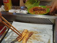 -新艺自助美食城(中山路店)