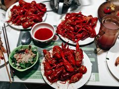 -金马门国际美食百汇(珞喻路店)