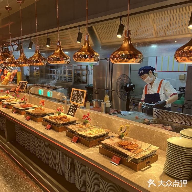 暑假朋友聚会来梨花🌸啊