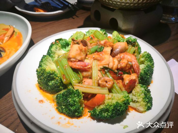 泰香米泰国餐厅(环球中心店)西兰花炒虾球图片