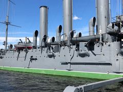 -阿芙乐尔号巡洋舰