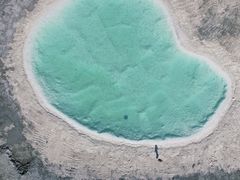 -察尔汗盐湖