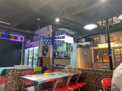 大堂-马路牙子烧烤音乐酒馆(望京店)
