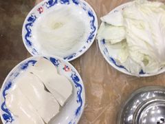 -鑫龙火锅城(嘉汇广场店)