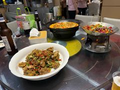 -韶山红湘菜馆·专做湘菜十六年(平原路店)