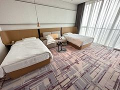 -大连星海皇冠假日酒店