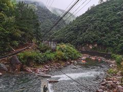 -安吉龙王山峡谷漂流