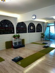 -瑜舍瑜伽连锁教室