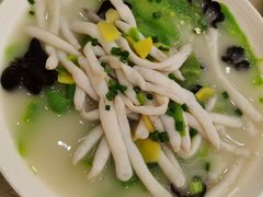 -轩记海鲜餐厅·四十五年老字号·经典粤菜(西区彩虹店)