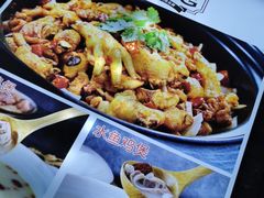 -鸣牌鸡煲(大岭山店)