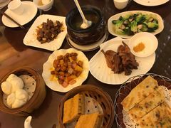 -启东恒大酒店·品粤餐厅